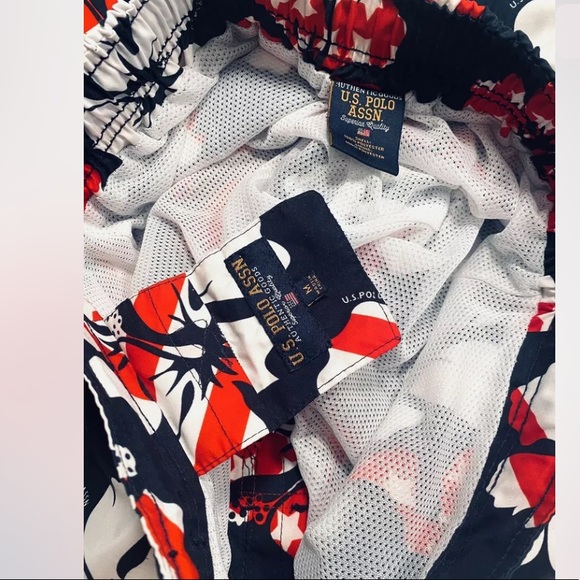 US Polo Assn Mens Patriotic Swim Trunks, Size Med - Picture 3 of 10